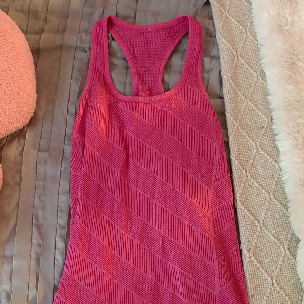 LULULEMON pink tank top size 6